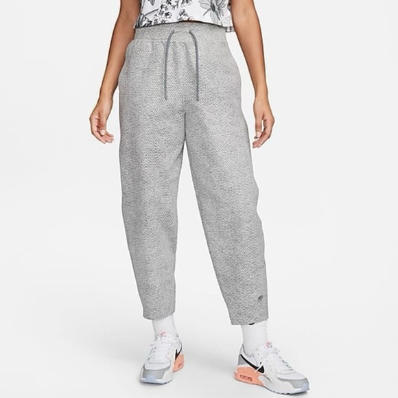 Women’s Nike Forward Therma-fit Adv Set - Picture 3 of 6